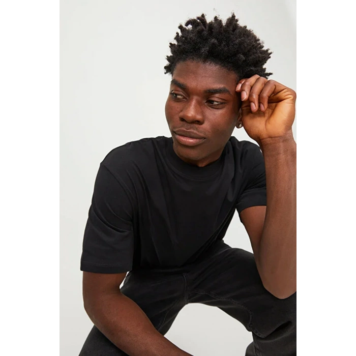 Jack&jones 12249319 0 Yaka Erkek Basic Tshirt - Siyah