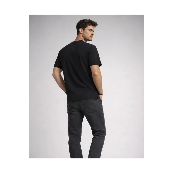 Jakc&jones 12292403 0 Yaka Erkek Tshirt - Siyah