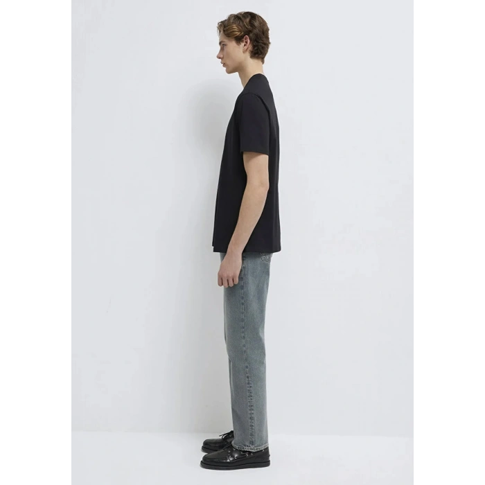 Mavi 0610100 0 Yaka Erkek Tshirt - Siyah