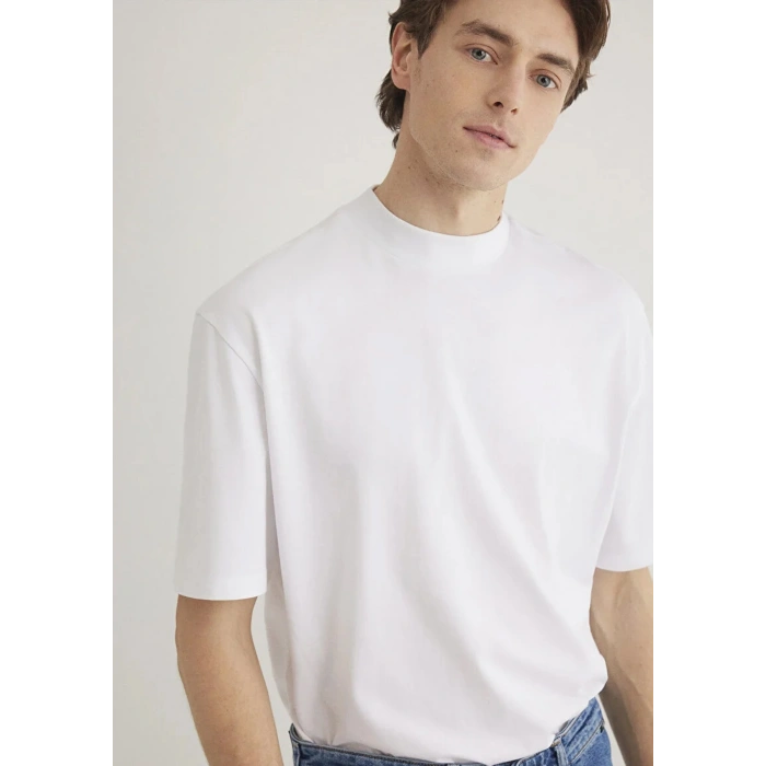 Mavi 0611193 0 Yaka Erkek Tshirt - Beyaz