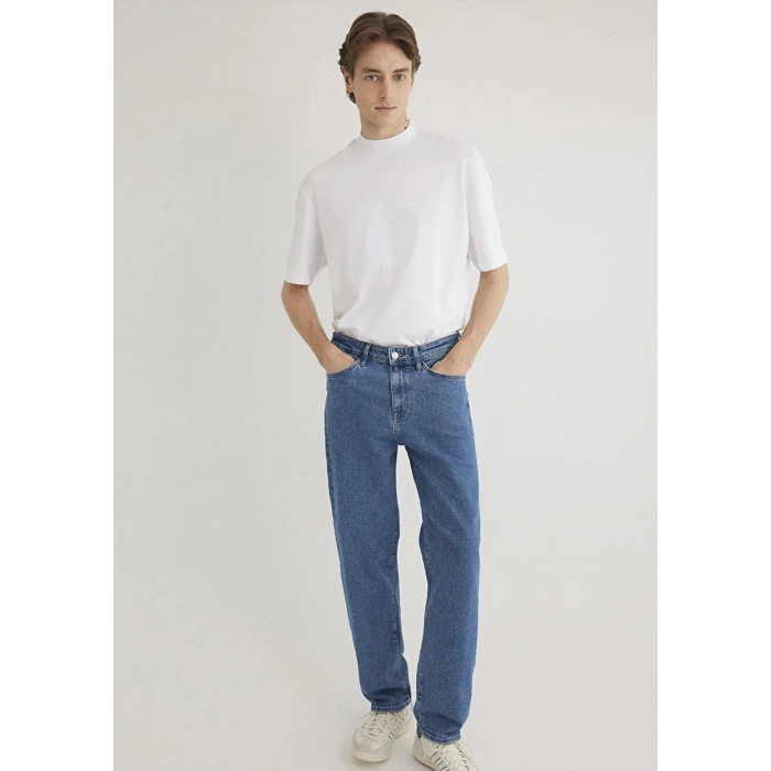 Mavi 0611193 0 Yaka Erkek Tshirt - Beyaz