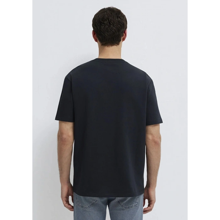 Mavi 0611596 0 Yaka Erkek Tshirt - Siyah