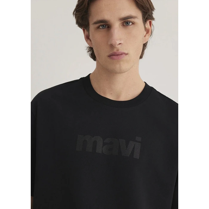 Mavi 0611807 0 Yaka Erkek Tshirt - Siyah