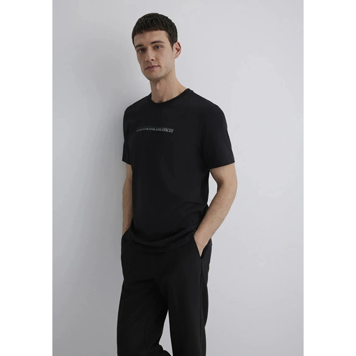 Mavi 0612647 0 Yaka Erkek Tshirt - Siyah