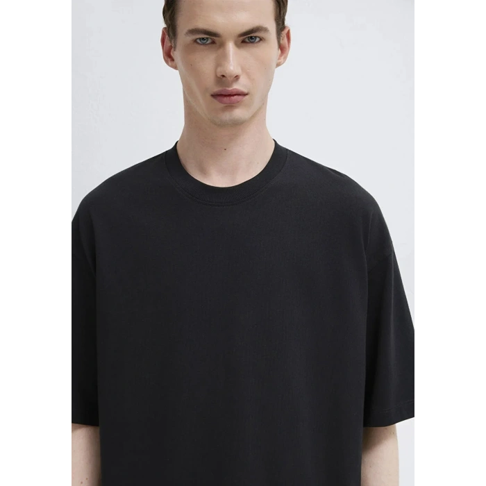 Mavi 0613113 0 Yaka Erkek Basic Tshirt - Siyah