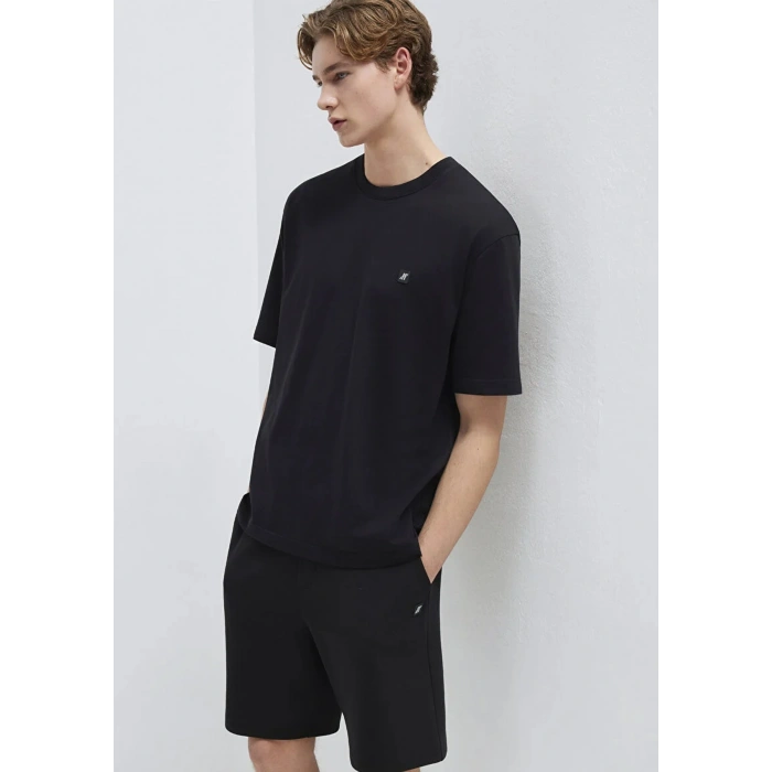 Mavi 0613442 0 Yaka Erkek Tshirt - Siyah