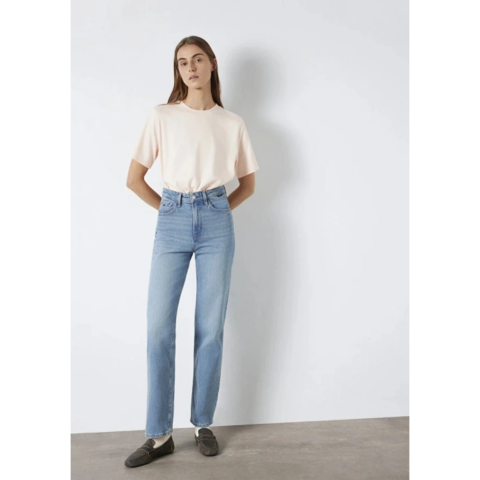 Mavi 1612829 0 Yaka Kadin Tshirt - Yavru Agzi