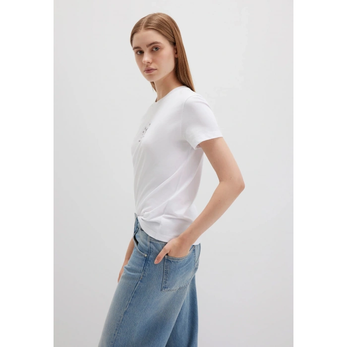 Mavi 1613628 0 Yaka Kadin Body - Beyaz