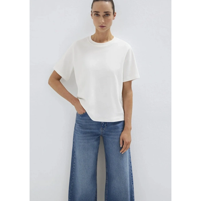 Mavi 1613820 0 Yaka Kadin Tshirt - Beyaz