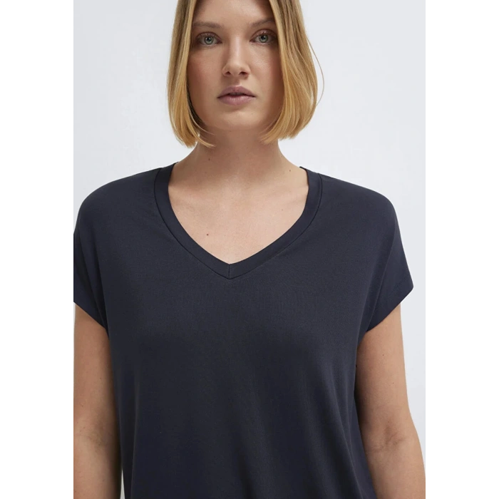 Mavi 167714 V Yaka Kadin Body - Lacivert