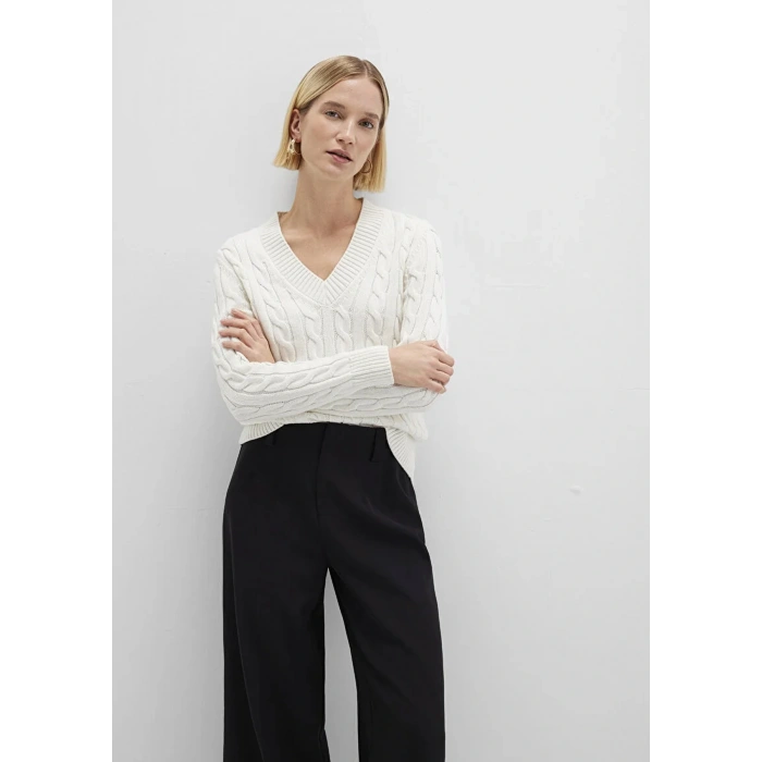 Mavi 1710720 V Yaka Kadin Triko - Ekru