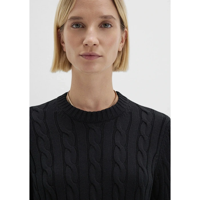 Mavi 1710721 0 Yaka Kadin Triko - Siyah