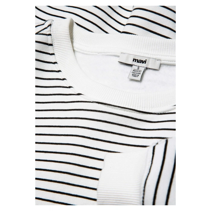 Mavi 1s10100 0 Yaka Kadin Sweat - Beyaz