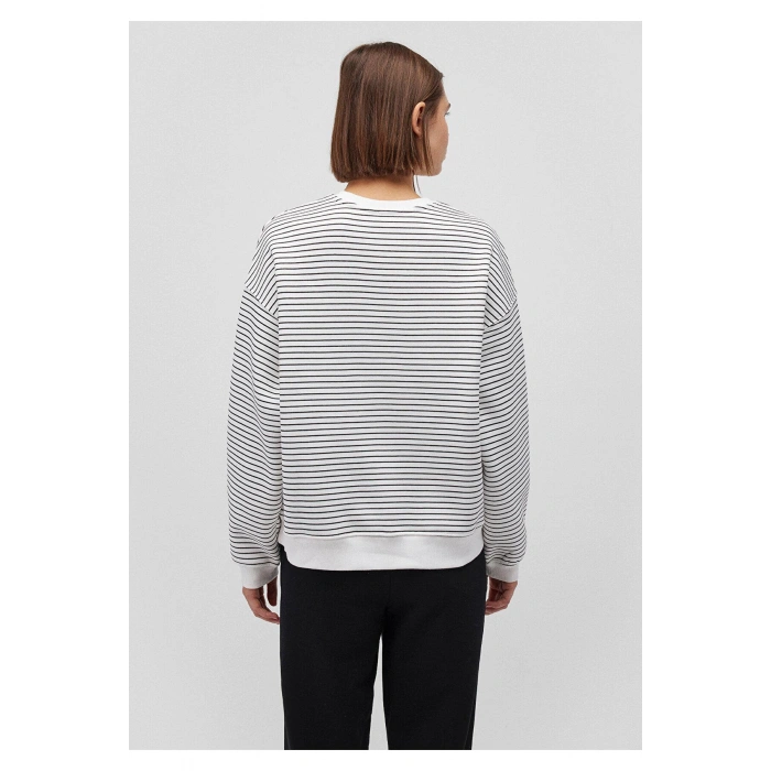 Mavi 1s10100 0 Yaka Kadin Sweat - Beyaz