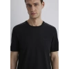 Mavi 0612689 0 Yaka Erkek Tshirt - Siyah