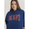 Mavi 1600361 Kapsonlu Yazili Kadin Sweat - Lacivert