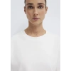 Mavi 1613820 0 Yaka Kadin Tshirt - Beyaz