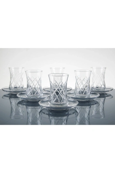 6 Kişilik 12 Parça Kare El Dekor Kesme Çay Seti