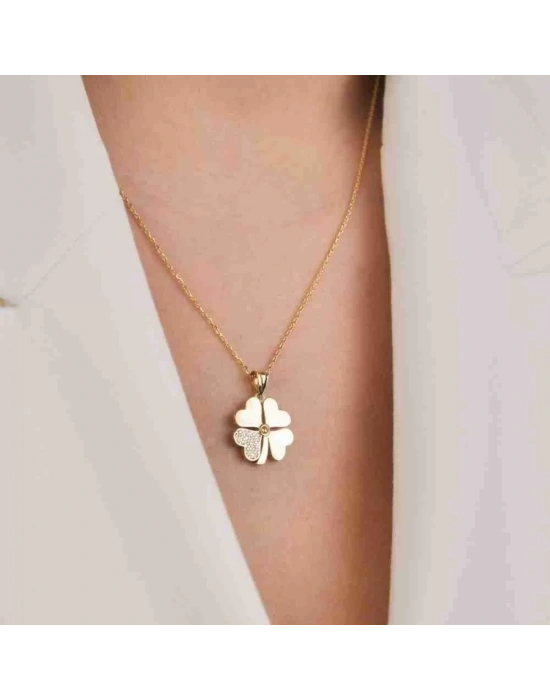 14 Ayar Altın Yonca Kolye