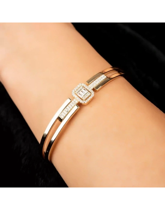 8 Ayar Altın Baget Taşlı Altın Kelepçe