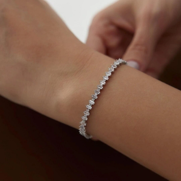 14 Ayar Altın Baget Su Yolu Bileklik