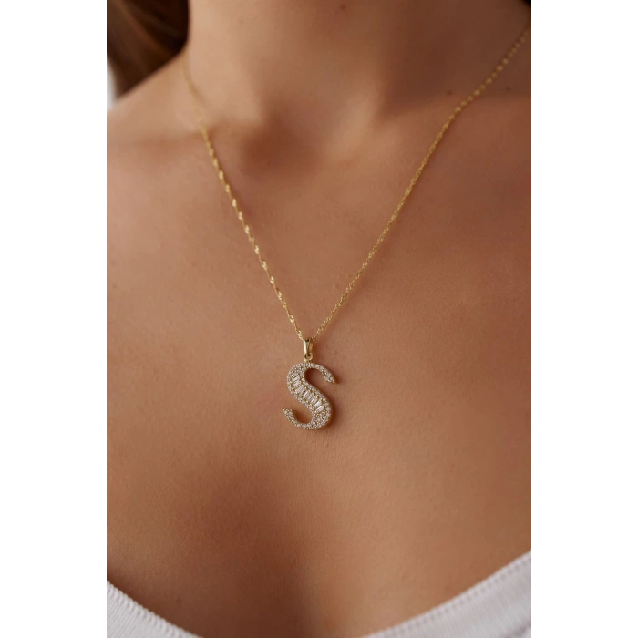 14 Ayar Altın Singapur Zincirli Taşlı Harf Kolye