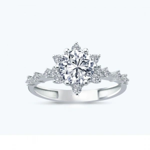 Beyaz Altın Lotus Yüzük