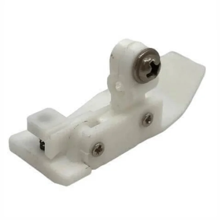 Siruba Overlok 5 İp Plastik Ayak / T504