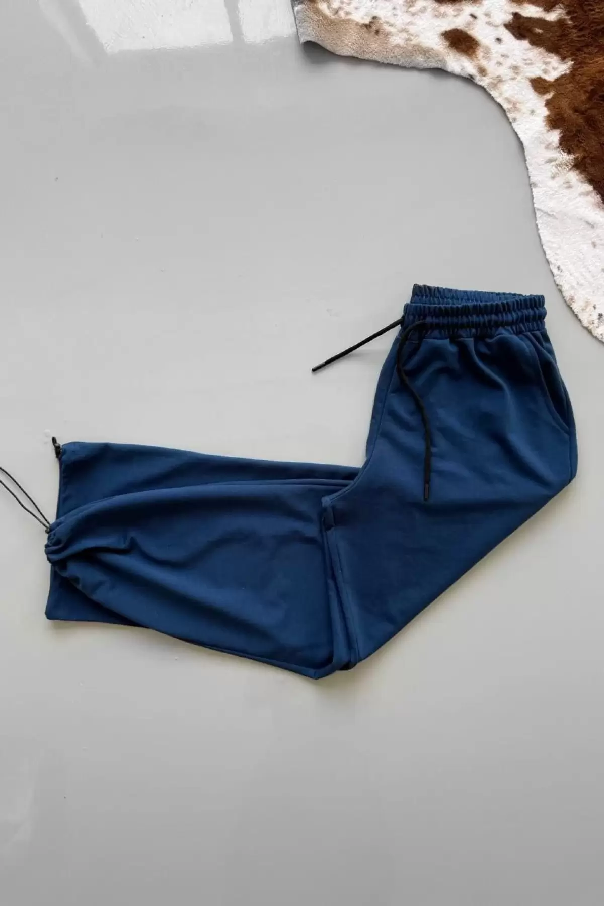 İki İplik Kumaş Beli Lastikli Yarı Flota Cepli Boru Paça Baggy Alt Esofman - Turkuaz