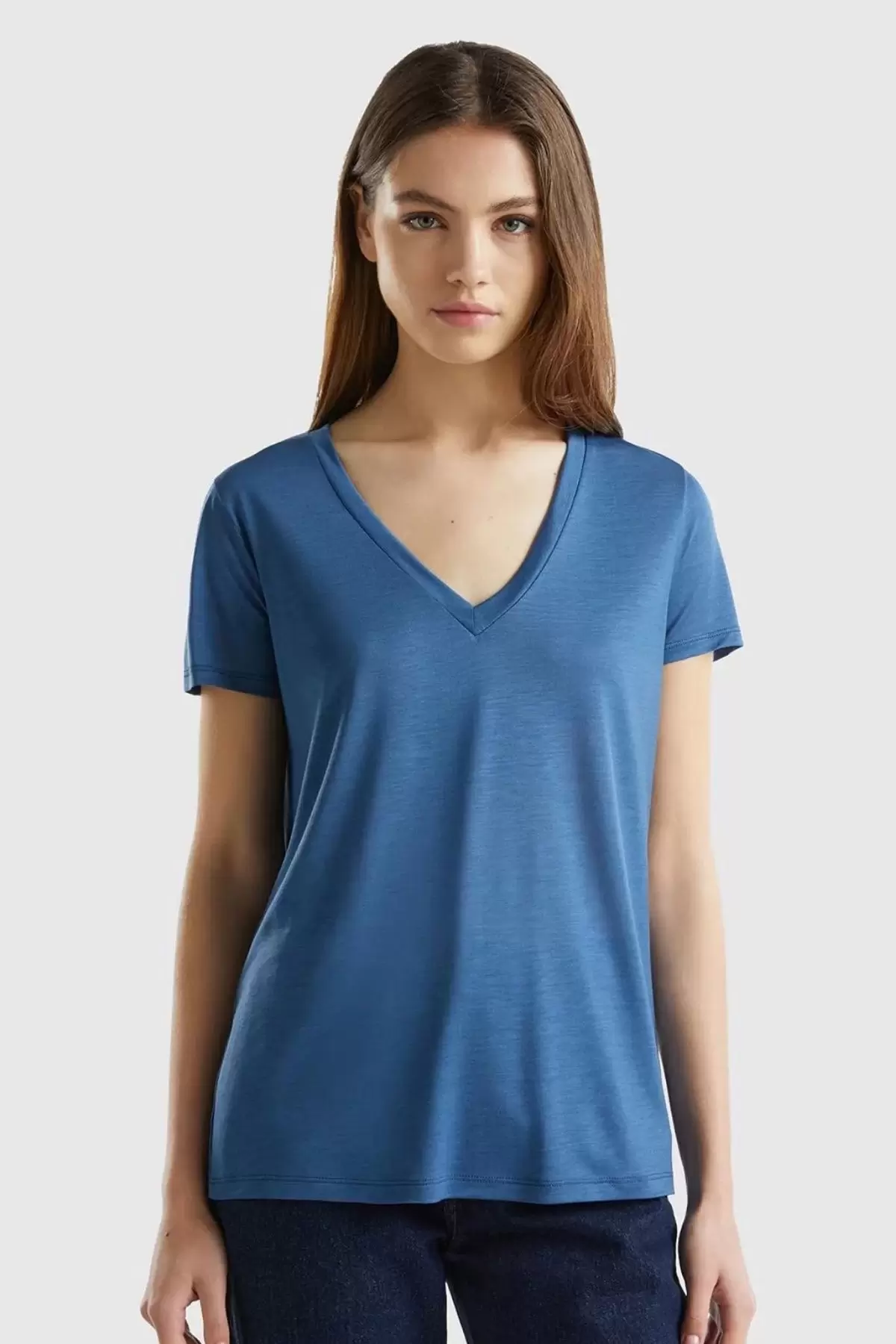 Kadın V Yaka Basic Pamuklu T-Shirt Mavi
