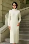 Kadın Boğazlı Uzun Fitilli Tesettüre Uygun Triko Dokuma Elbise - Beyaz