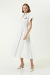 Beyaz Taşlı Logolu Midi Gömlek Elbise