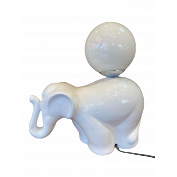 Fil Gövdeli Masa Lambası