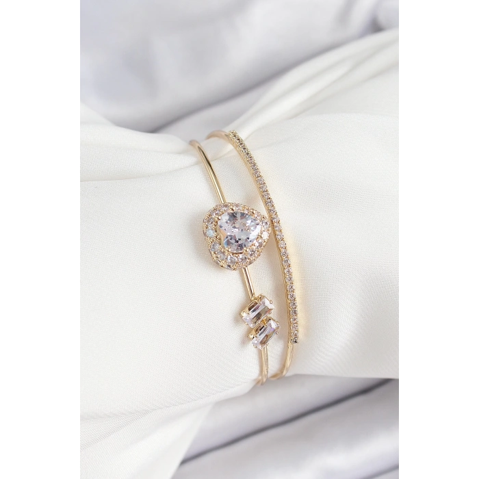 Pirinç Gold Renk Kalpli Zirkon Taşlı Kadın Bileklik