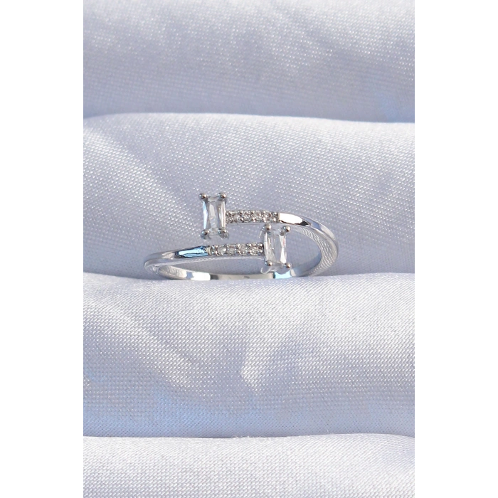 Pirinç Gümüş Renk Zirkon Taşlı Geometrik Ayarlanabilir Yüzük