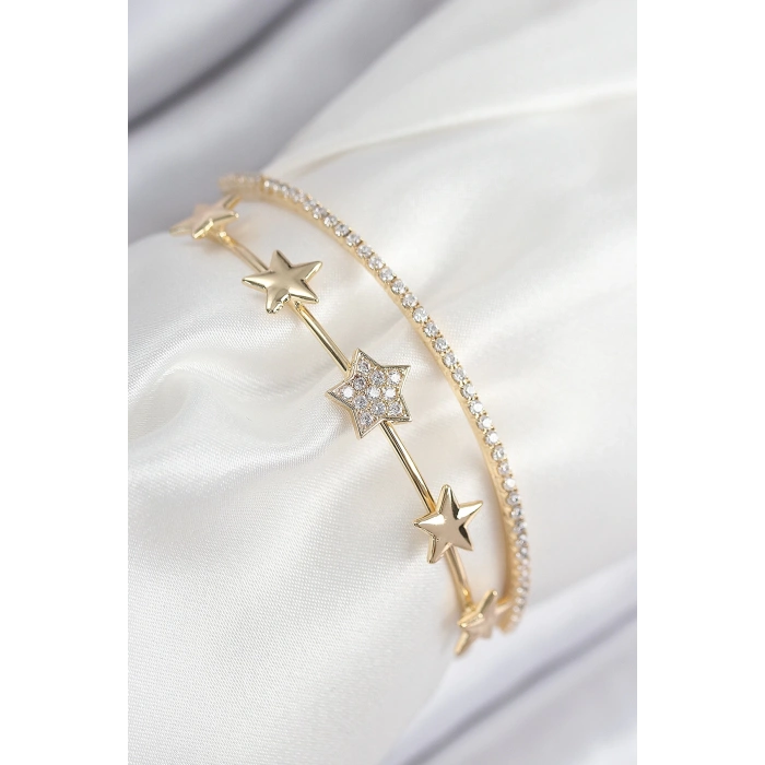 Pirinç Zirkon Taşlı Yıldız Model Gold Renk Kadın Bileklik
