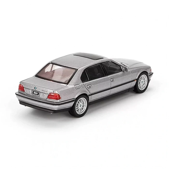 Üreticiniz 1/64 Model Araç