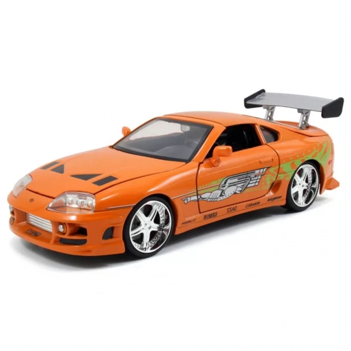 Üreticiniz 1995 Model Aracı Ve Figürü