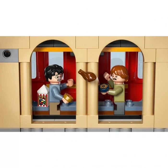 Üreticiniz 76450  - Kitaplık Dekoru: Hogwarts Ekspresi 832 Parça +10 Yaş
