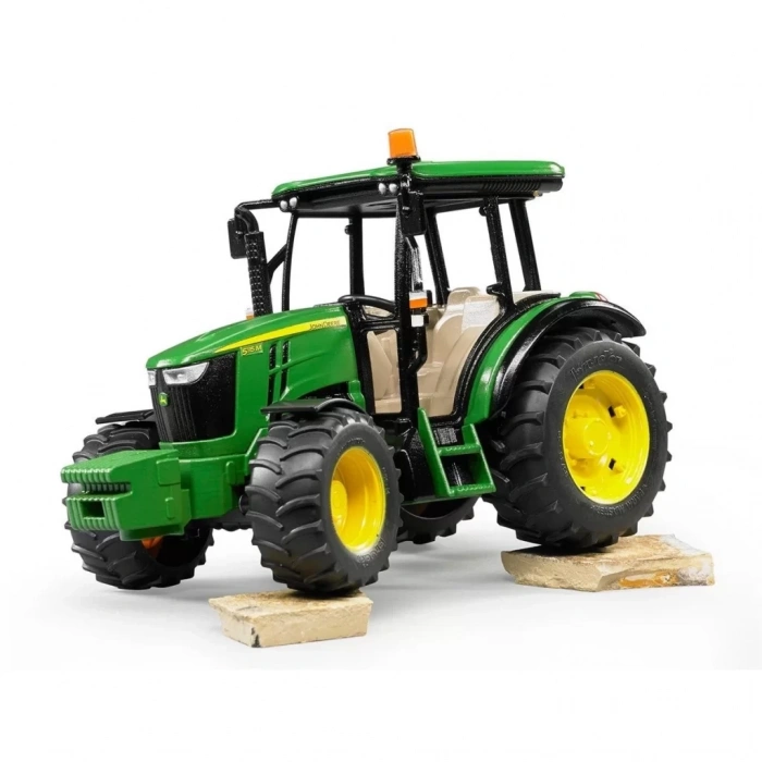 Üreticiniz John Deere 5115m Traktör