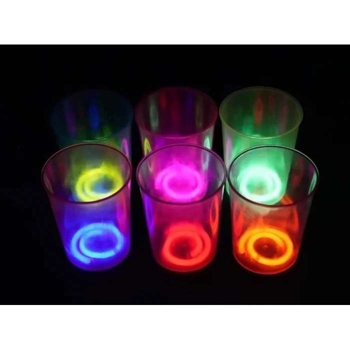 Üreticiniz Karanlıkta Yanan Gece Işığı Mega Glow Bardaklar 8 Adet 8.5 X 10.5 Cm