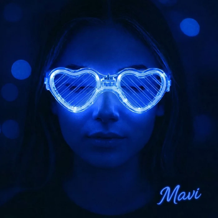 Üreticiniz Mavi Led Işıklı Kalp Gözlük – 3 Modlu Parti