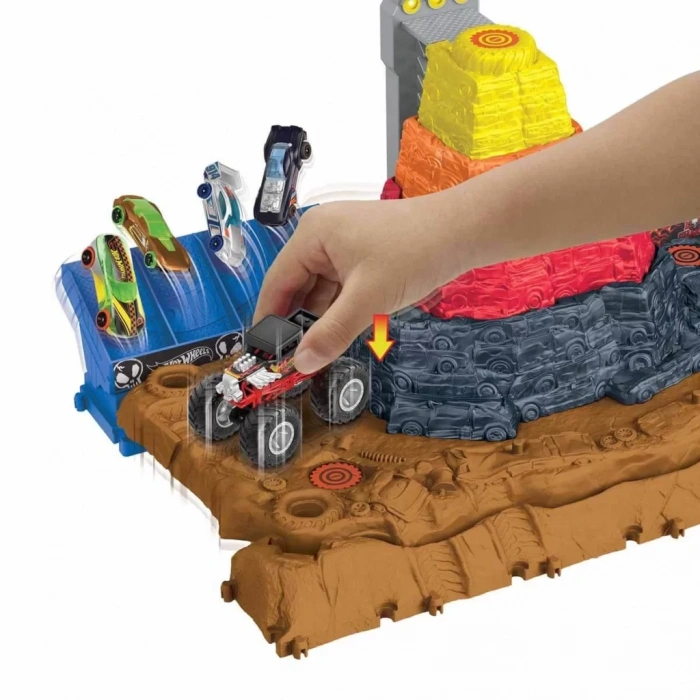 Üreticiniz Nessiworld Truck Muhteşem Çarpışma Arenası Oyun Seti Hnb96