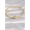 Pirinç Gold Renk İşleme Detay Charm Model Kadın Bileklik