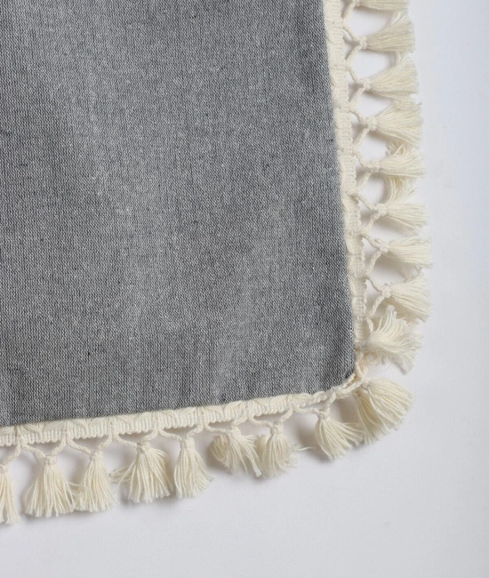 Gri Antrasit Ponponlu Kırlent 2 Adet Kırlent Kılıfı (43 x 43)