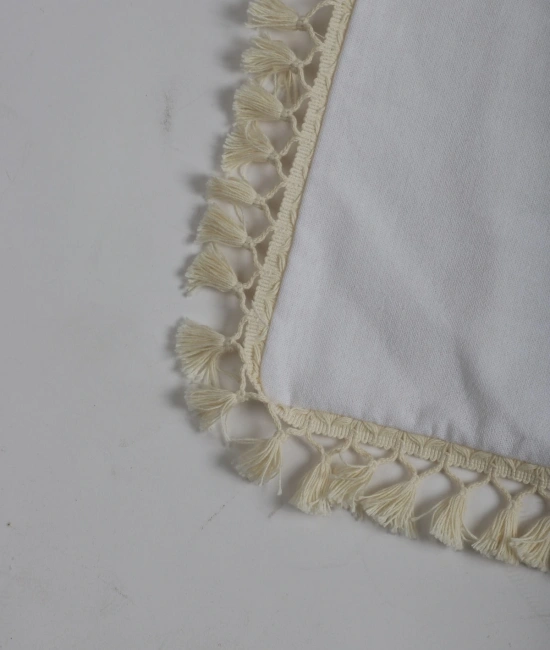 Keten Beyaz Ponponlu Kırlent 2 Adet Kırlent Kılıfı (43 x 43)