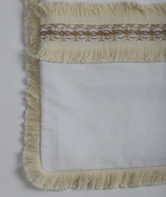 Beyaz Keten Jüt Dantelli Kırlent 2 Adet Kırlent Kılıfı (43 x 43)