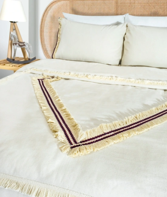 Beyaz Pamuk Keten Renkli Püsküllü Tek Kişilik Nevresim Takımı