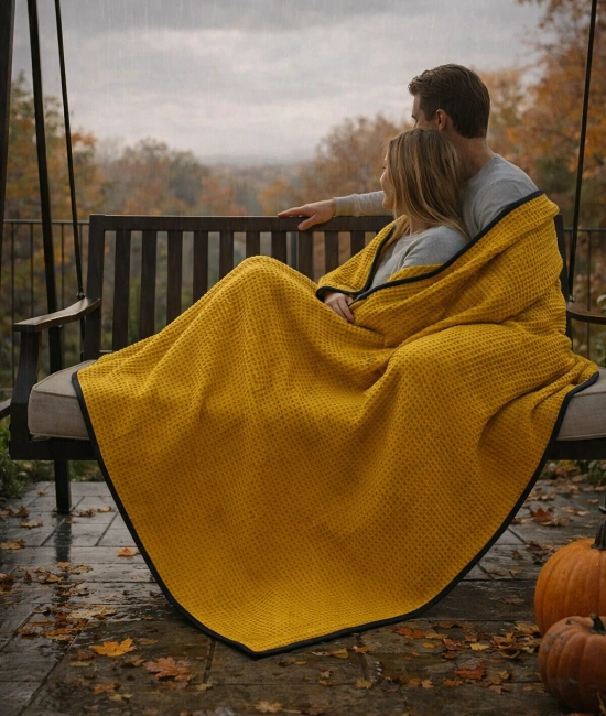 Waffle Dokuma Çok Amaçlı Pike TV Şalı / Battaniyesi - Sarı