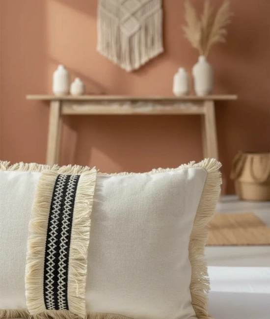 Keten Krem Siyah Şeritli Püsküllü Kırlent 2 Adet Kırlent Kılıfı(35 X 55 )